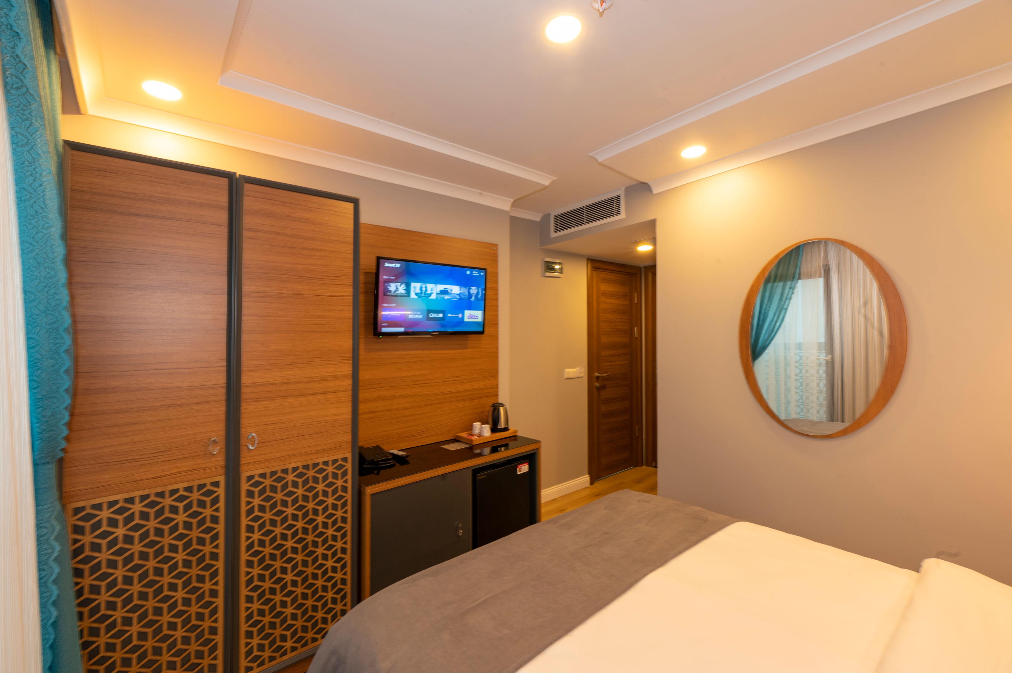 New Emin Hotel Istanboel Buitenkant foto