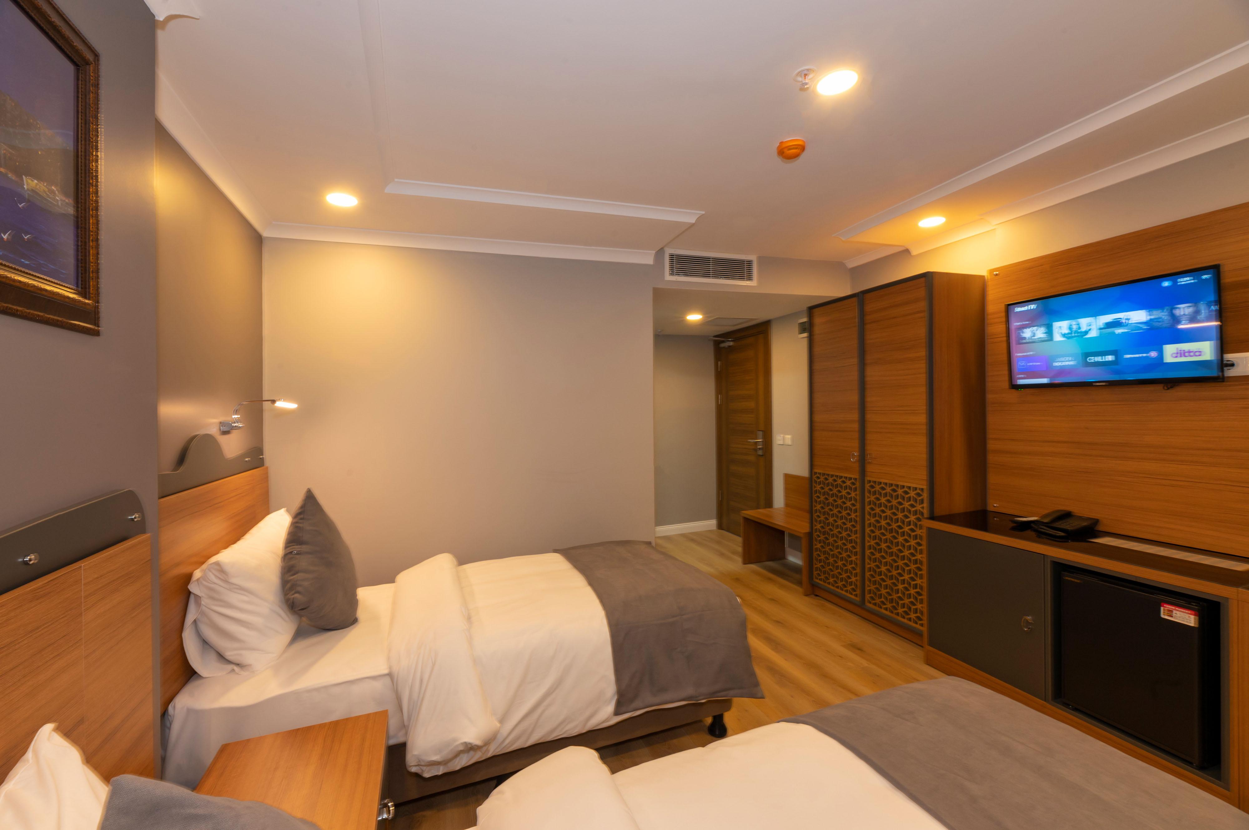 New Emin Hotel Istanboel Buitenkant foto