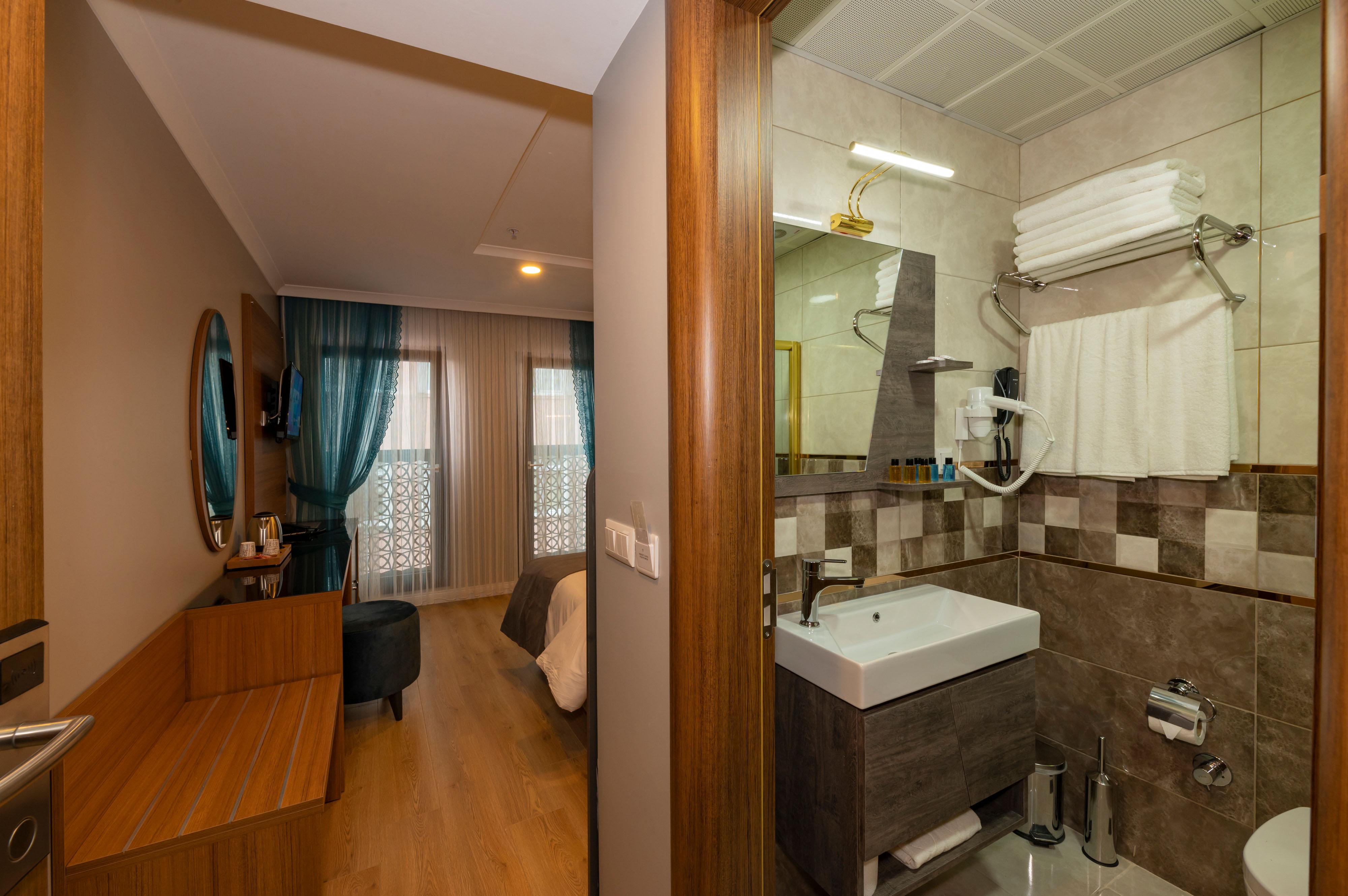 New Emin Hotel Istanboel Buitenkant foto