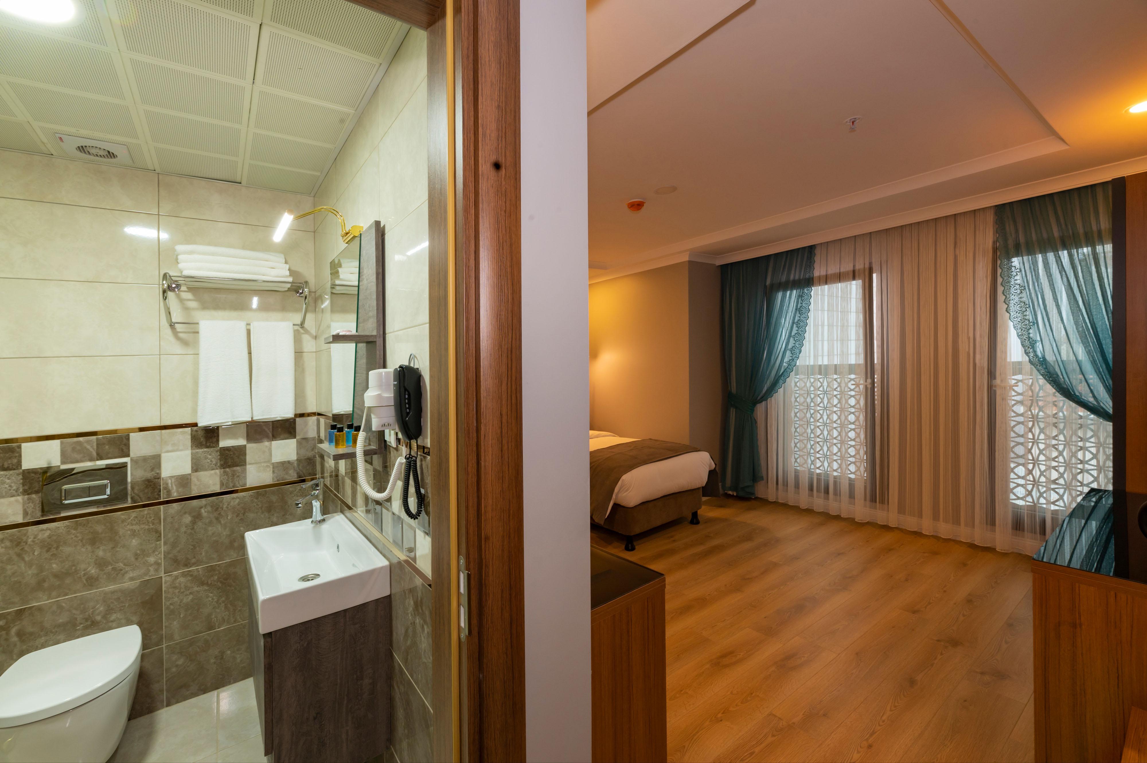 New Emin Hotel Istanboel Buitenkant foto